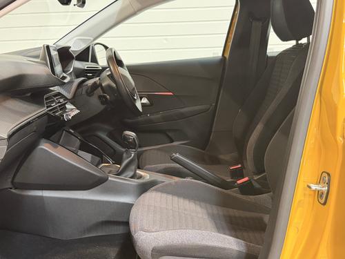 Peugeot 208 Photo e0b5d430-d30d-4c37-9f82-9ab21b87b320.jpeg