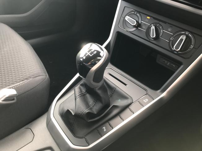 VOLKSWAGEN Polo Photo 34