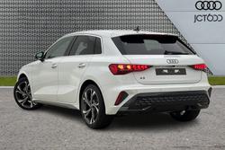 AUDI  A3 Photo 3