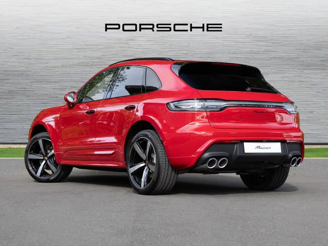 PORSCHE Macan Photo 2