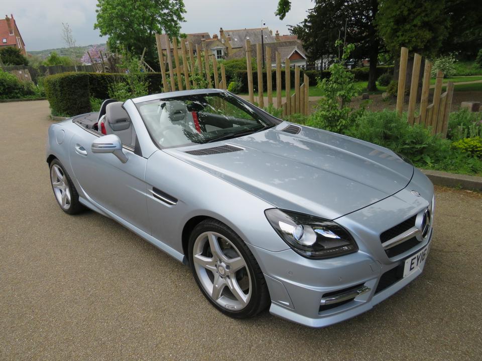 Mercedes-Benz SLK SLK 200 AMG SPORT £15,990