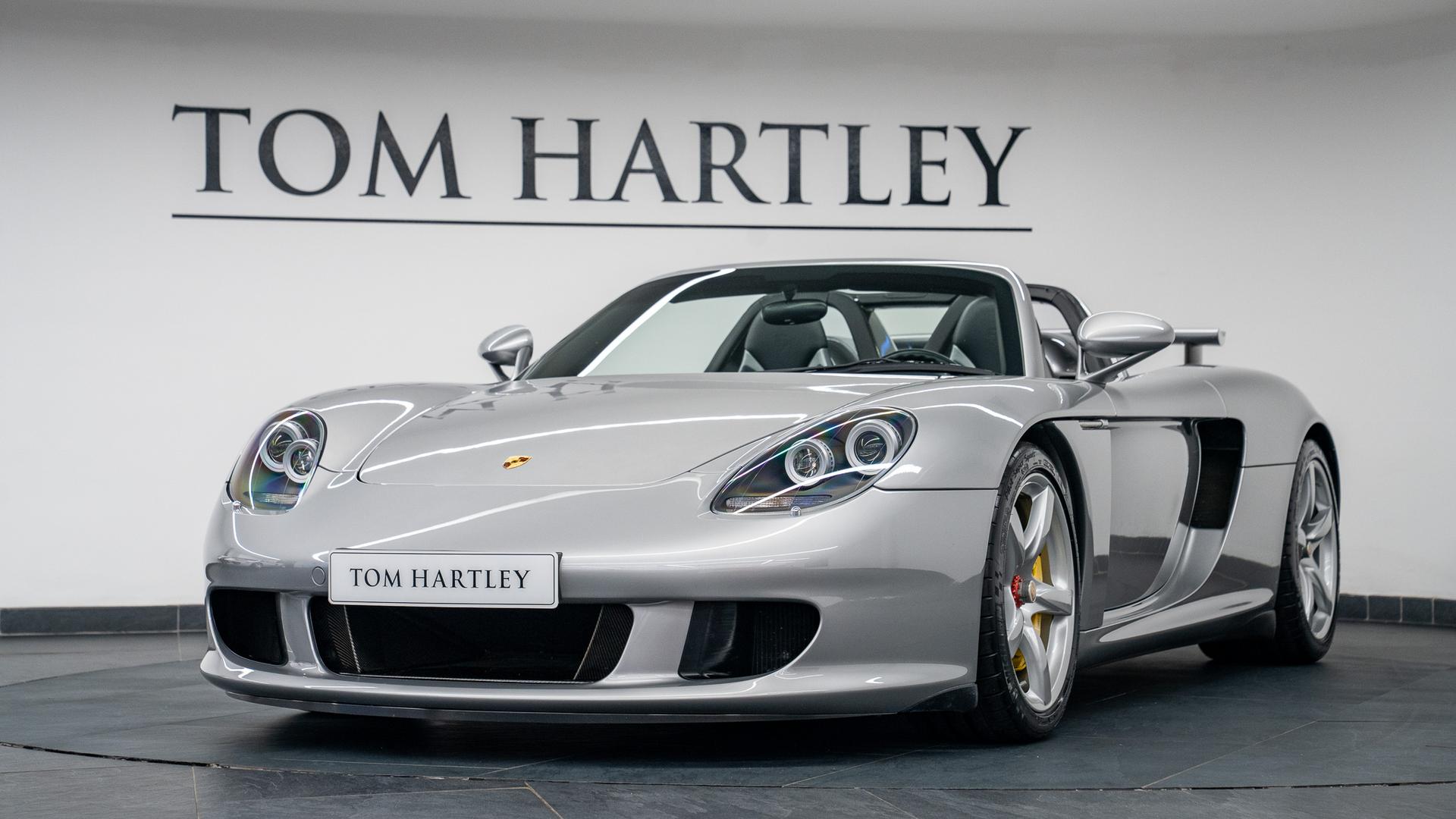 Porsche Carrera GT Photo e0cef8e9-f348-4edd-987a-11b17975b14f.jpg