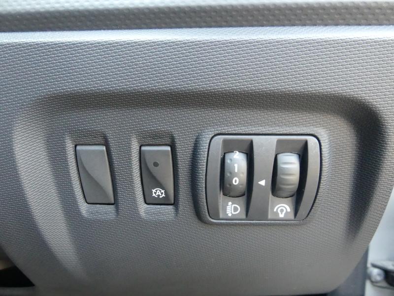 Renault Captur Photo e0d7fa4a-2034-453a-ae39-c742d2d5ecac.jpg