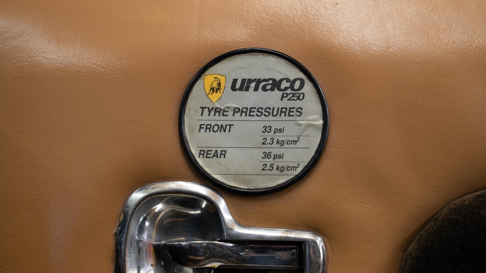 LAMBORGHINI Urraco Photo e0e09764-2f4f-4007-bb24-3d277cdb56f9.jpg