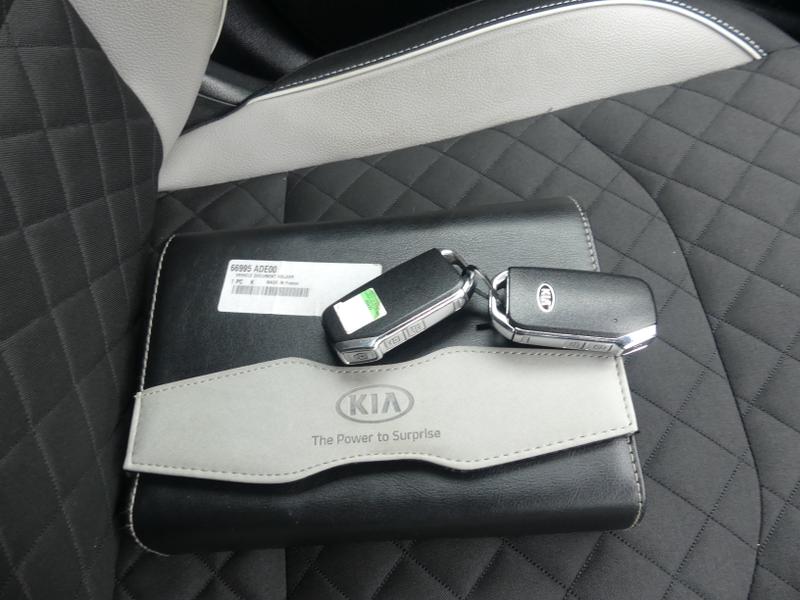 Kia ProCeed Photo e0eaa946-01ed-4c4b-980b-9ea85ffedbf0.jpg