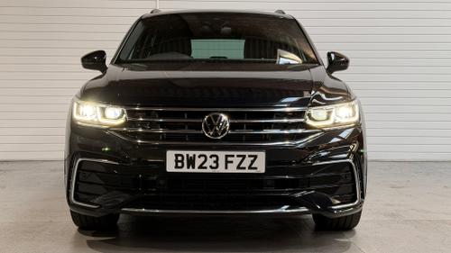 Volkswagen Tiguan Photo e1069be7-6bab-4166-aa58-33c82ad804b3.jpeg