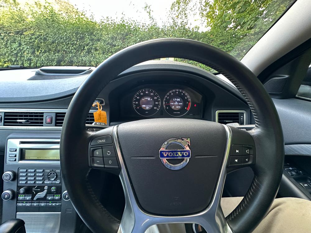 Used Volvo V70 LF10BCO 24