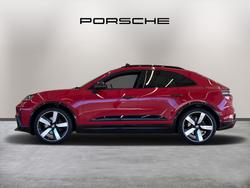 PORSCHE Macan Photo 4