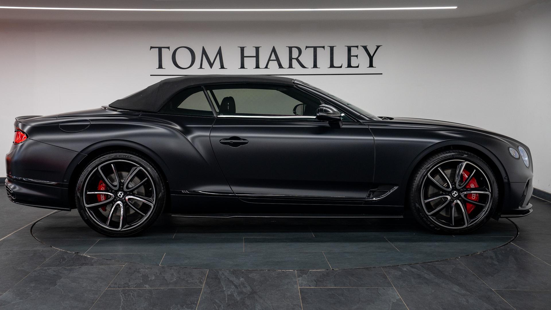 Bentley Continental Photo e11a4dbe-849b-4227-b9d8-3766928ef70f.jpg