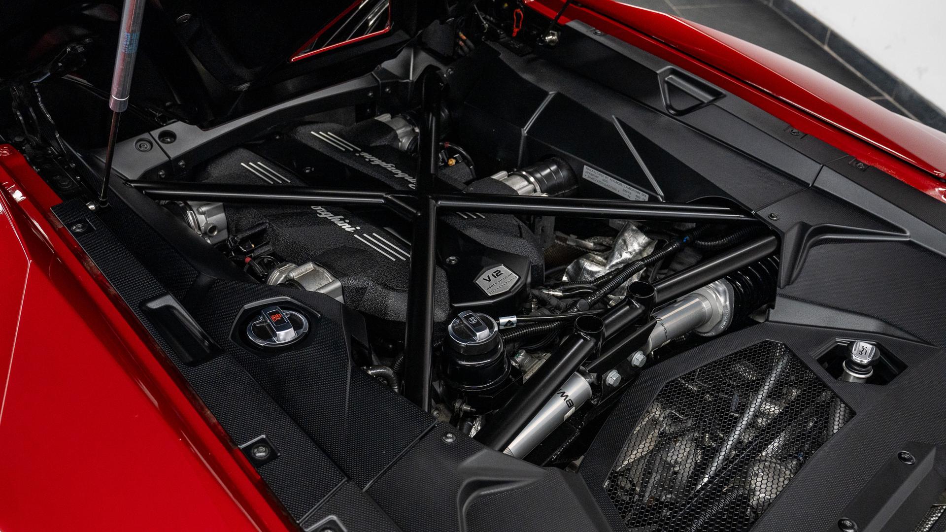 LAMBORGHINI Aventador Photo e11da23b-874f-469f-a7a9-b79c8984b2e1.jpg