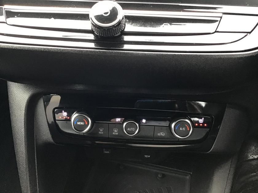 Vauxhall Corsa Photo e1293a05-36e0-443e-a5c4-ed4095d0dd0e.jpg