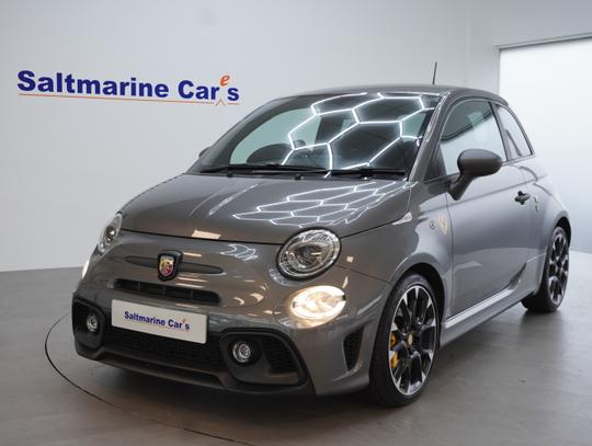 Abarth 595 Photo e1401a91-bffa-4c8c-9c77-1f0a0fac7e2b.jpg