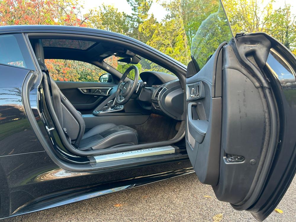 Used Jaguar F-Type MV24LWZ 21