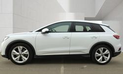 Audi Q4 Photo 6