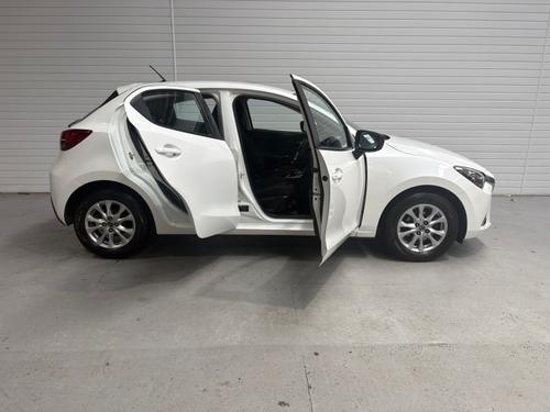 Mazda MAZDA2 Photo e15b969e-b0a9-4006-a772-be6be5b81b4c.JPG