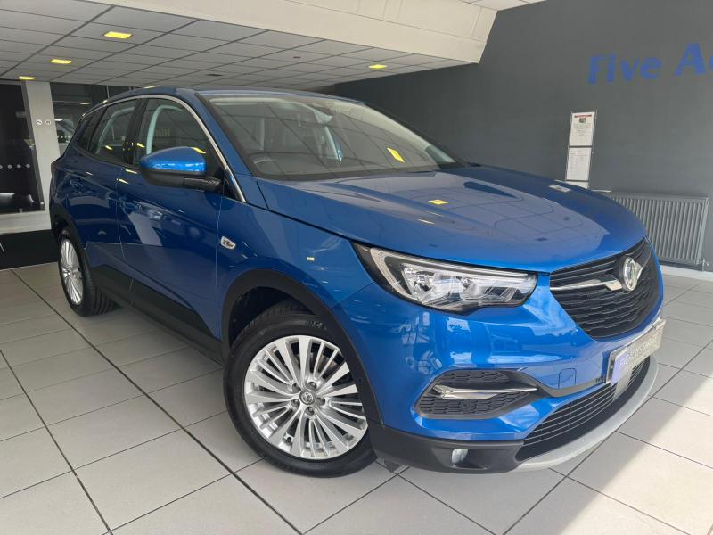 Used Vauxhall Grandland X LL69VEA 1