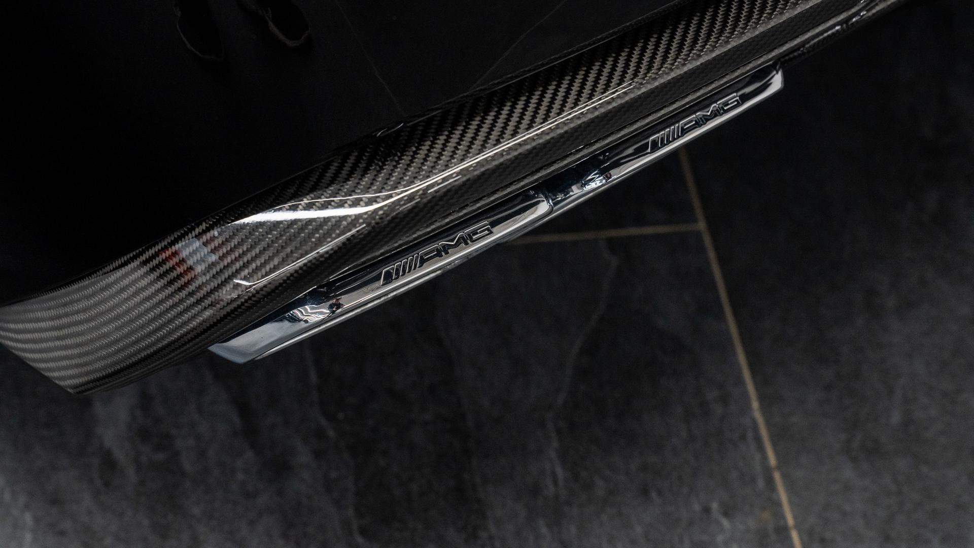 Mercedes-Benz C63 AMG Photo e176779e-7864-4c59-9044-b954d7b5e06b.jpg