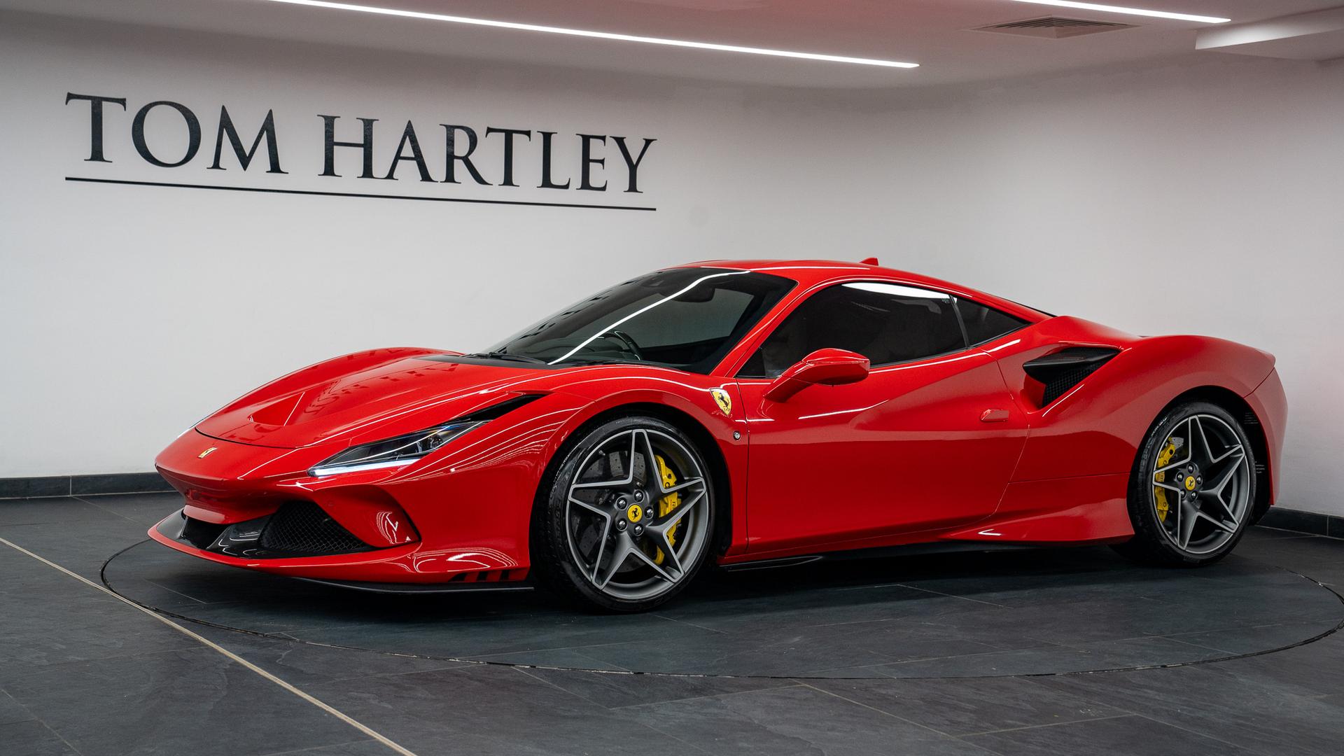 Ferrari F8 Photo e1926a20-bbaa-44de-a6ad-f120ced72163.jpg