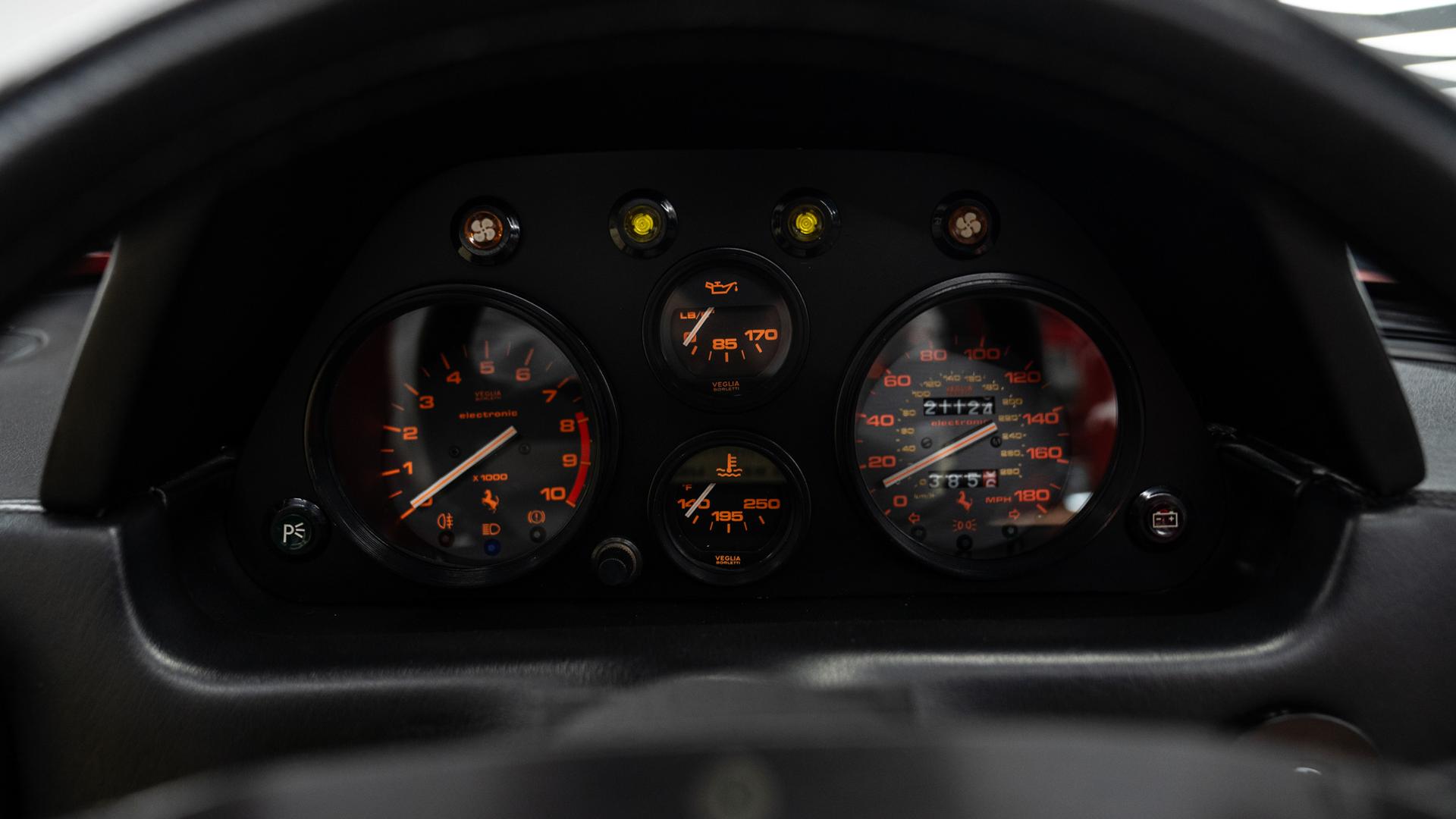 Ferrari 328 Photo e1937936-3b77-4964-85d1-362a9148db2a.jpg
