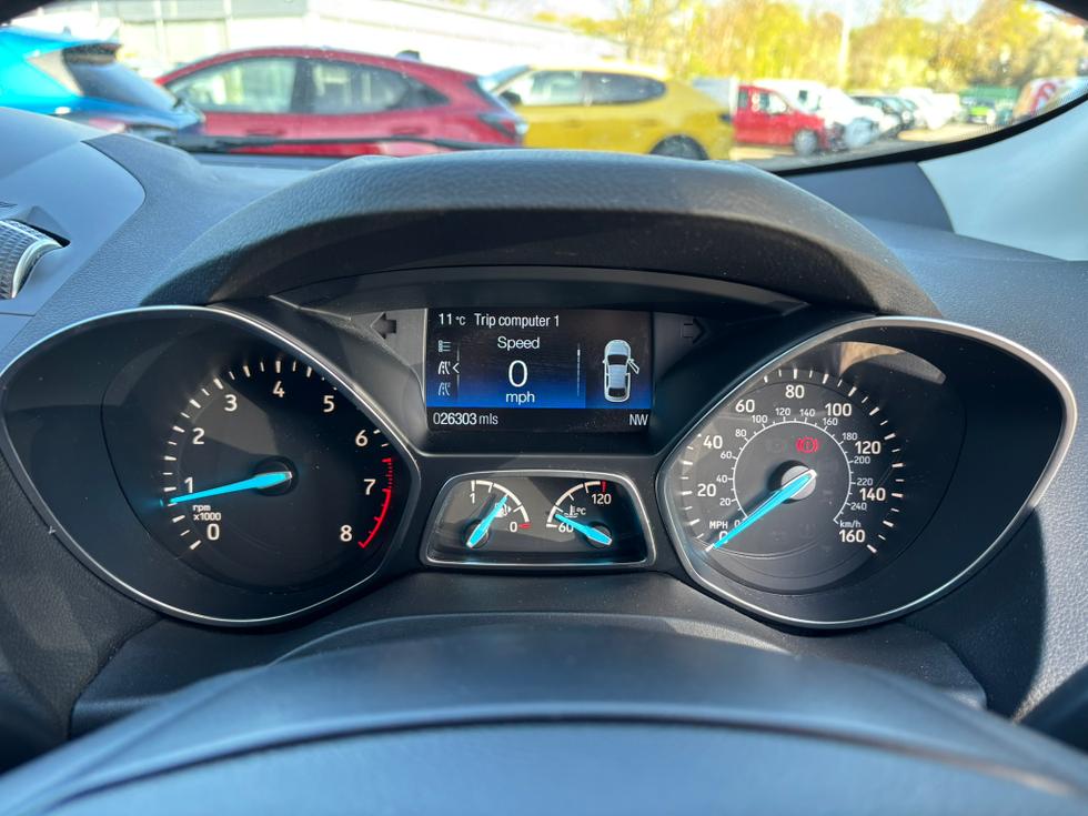 Ford Kuga Photo e19a0f99-4463-4086-8893-c5c9243563e3.JPEG
