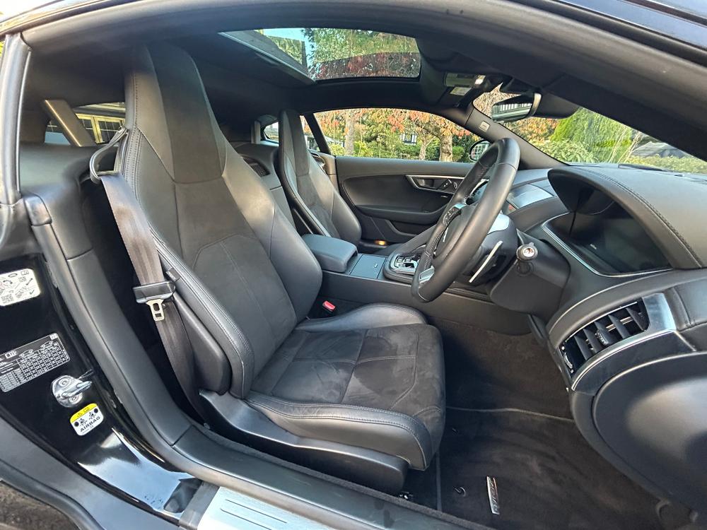 Used Jaguar F-Type MV24LWZ 22