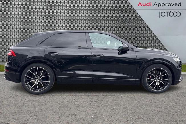 Audi SQ8 Photo 2
