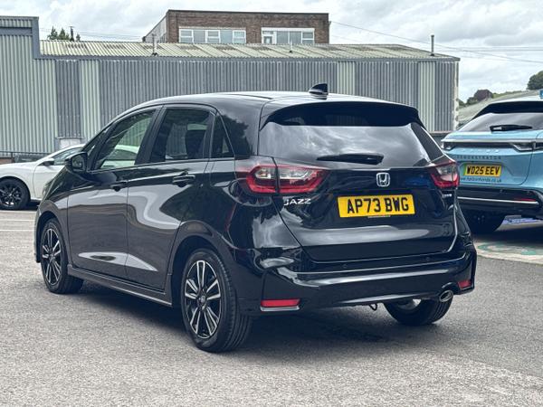 Honda Jazz Photo 2