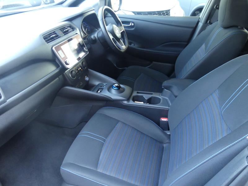 Nissan Leaf Photo e1fb0b09-5800-4afd-b064-1ef666add3a3.jpg