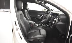 Mercedes-Benz A CLASS Photo 18