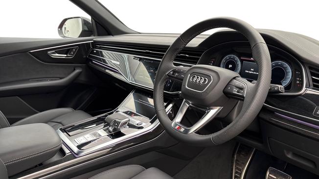 Audi Q8 Photo 6