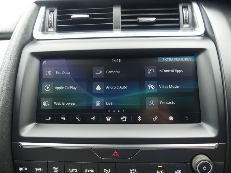 Jaguar E-PACE Photo e218936e-4ded-42ec-a3f5-059069afae02.jpg