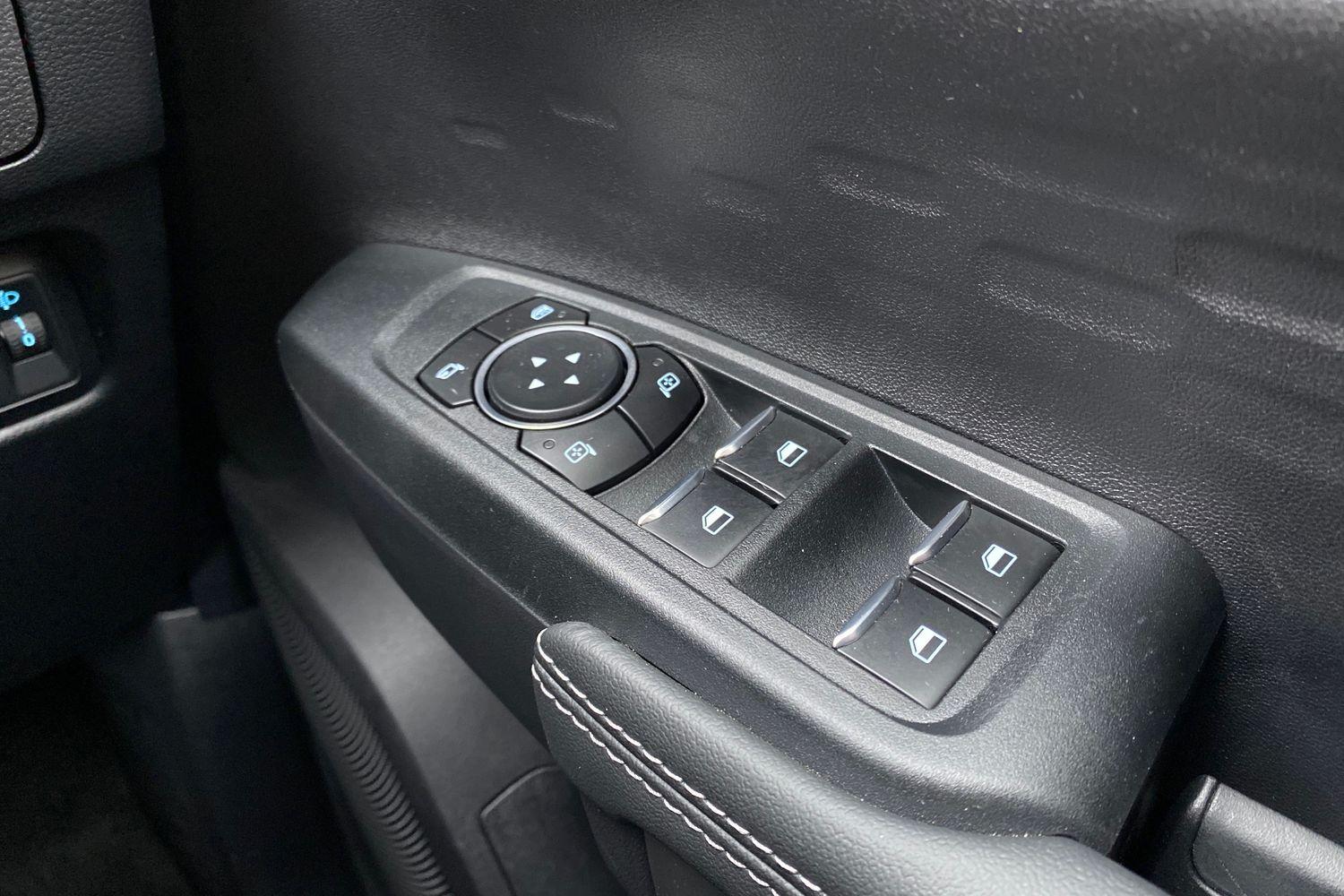 Ford RANGER Photo 32