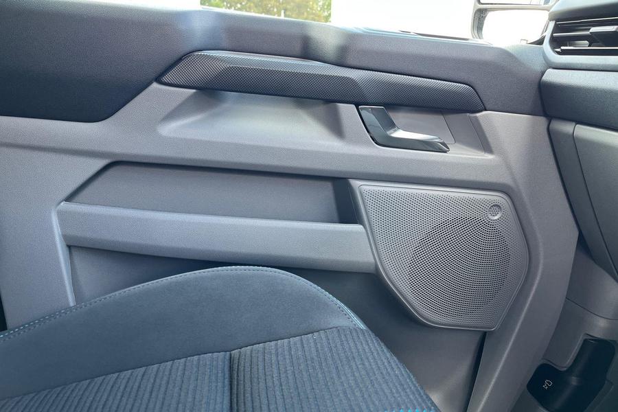 Ford TRANSIT CUSTOM Photo e27a03f8-e0fd-4a11-b6bd-71e25589deac.jpg