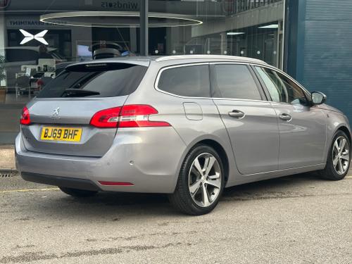 Peugeot 308 SW Photo e27f0088-b67b-426f-8930-ce6cea53e12f.jpeg