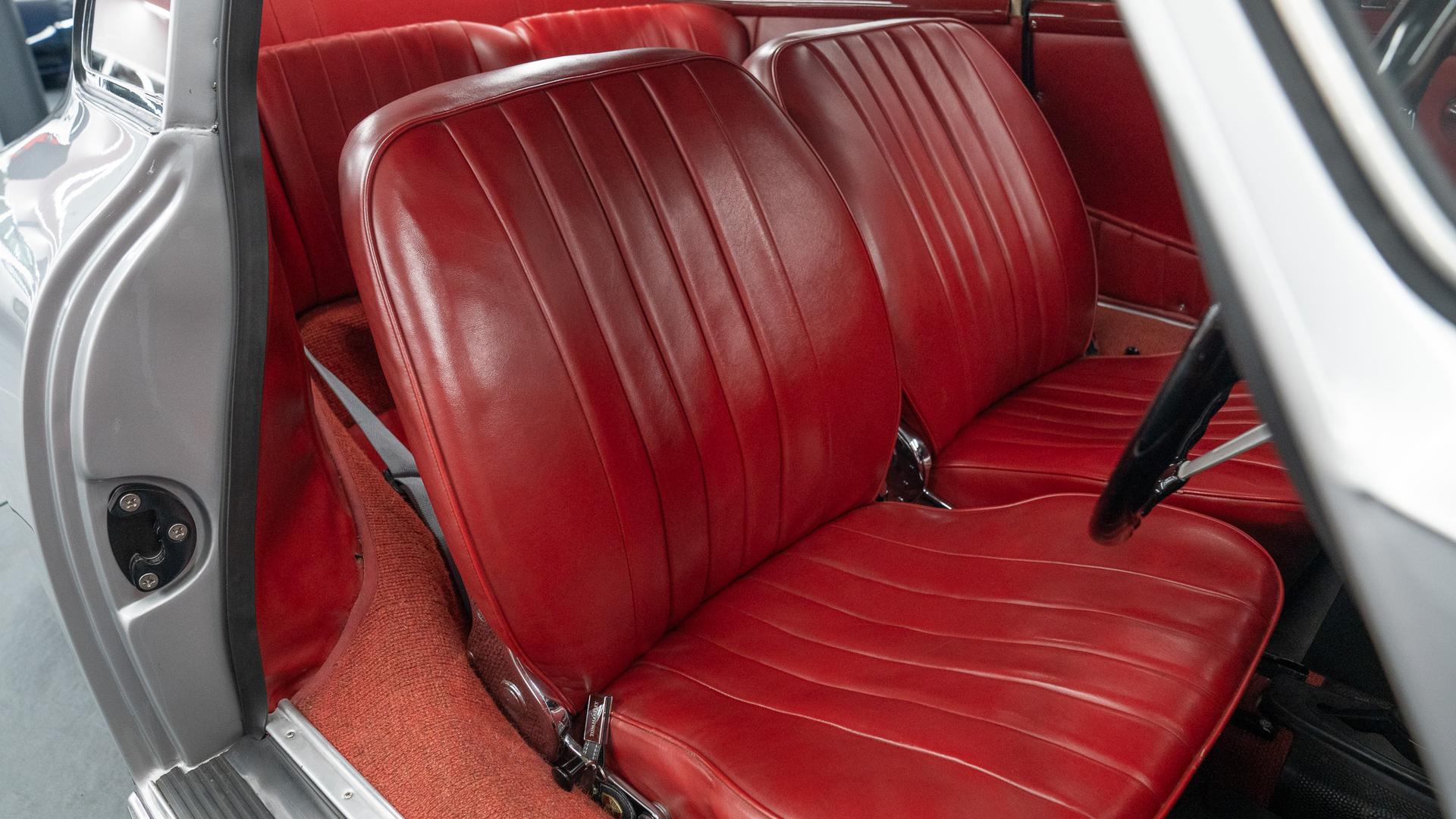 Porsche 356B Photo e283df8c-4e69-4ea0-bcd1-e2d4bb22ea42.jpg