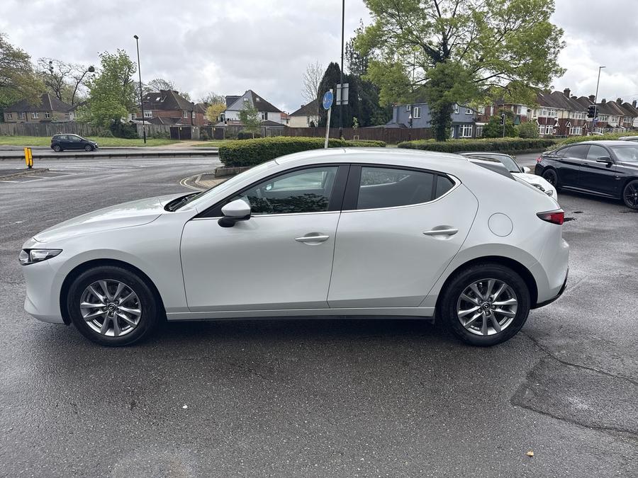 Mazda Mazda3 Photo e295c24e-e705-4f20-bc70-04196de4fc60.jpg