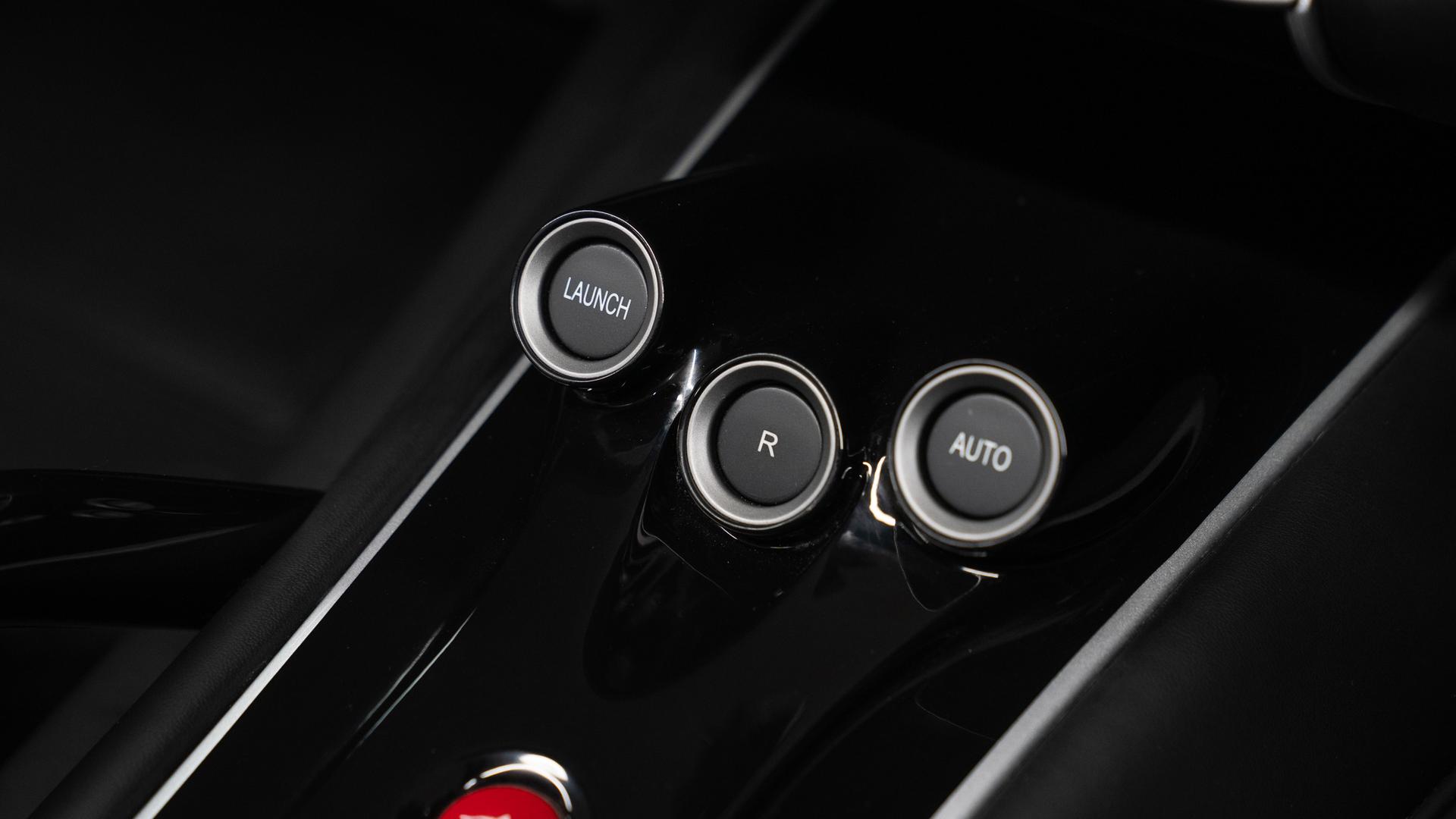 Ferrari 599 Photo e29b595e-fb34-4622-af3d-6efafbdbf249.jpg