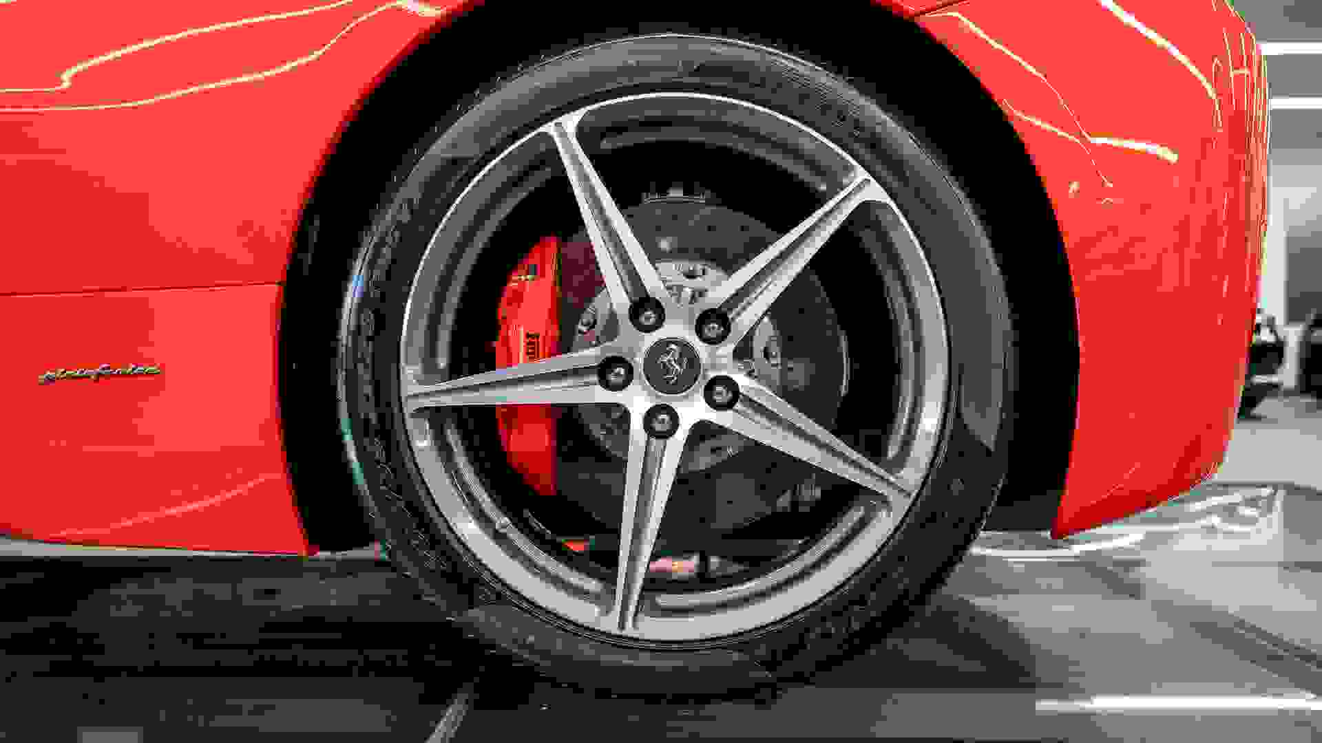 Ferrari 458 Photo e2be023c-770e-4818-a6cb-bf8e47c45898.jpg