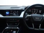 Audi e-tron GT Photo 13