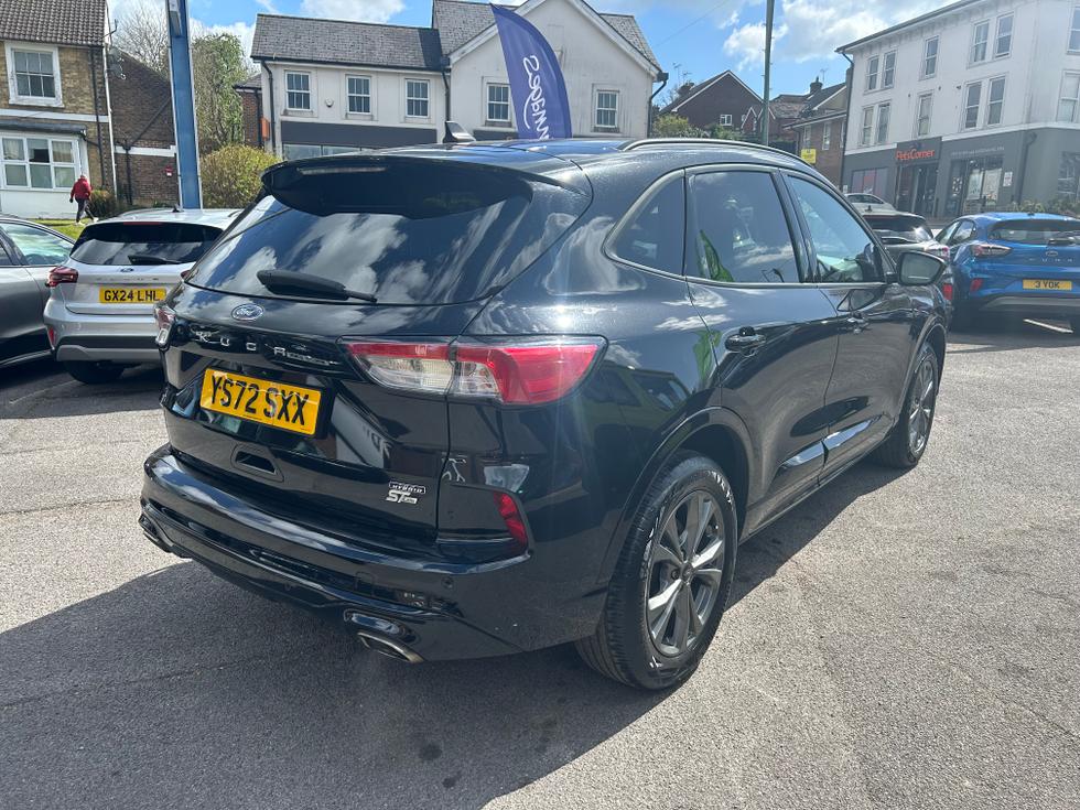 Ford Kuga Photo e2cd4cce-69f0-49f6-ad10-df0c3144e7a7.jpeg