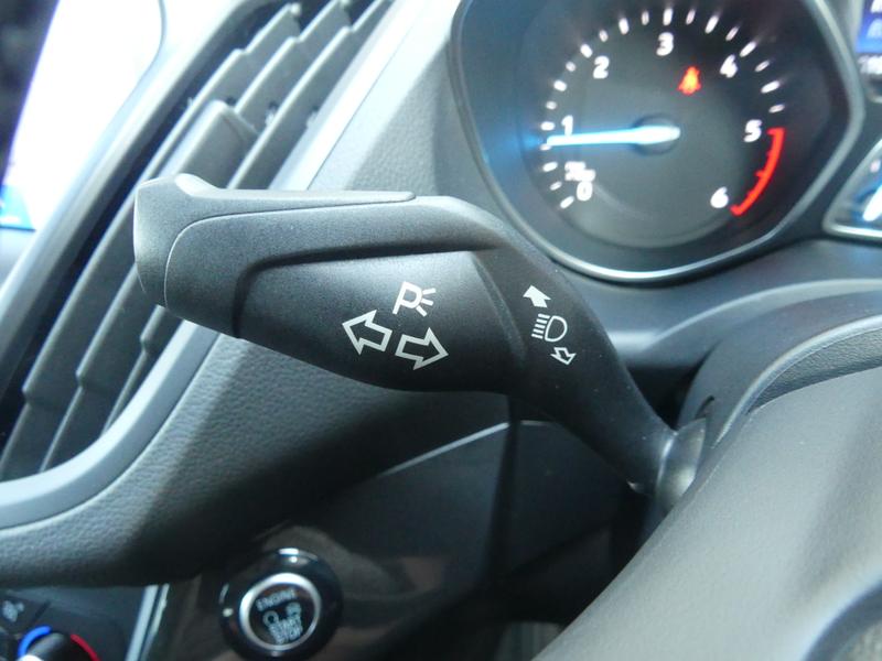 Ford Kuga Photo e2d6bcb3-4b7d-41d2-950d-a1241d08181d.jpg