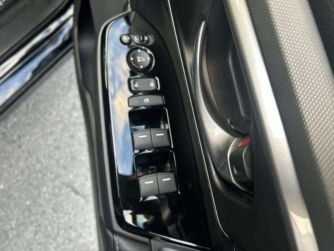 Honda CR-V Photo e2d84a79-477e-4c5d-8571-dff755f23d19.jpg
