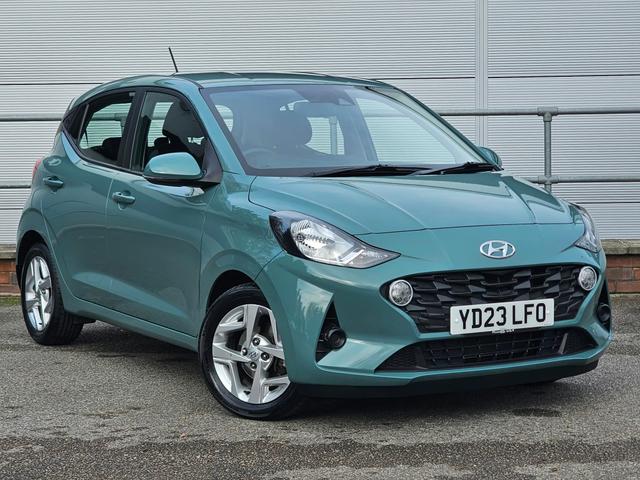 Hyundai i10 Photo e2df201d-5641-4fc2-b5f6-e957e9192c03.jpg