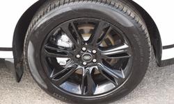 Land Rover RANGE ROVER VELAR Photo 31