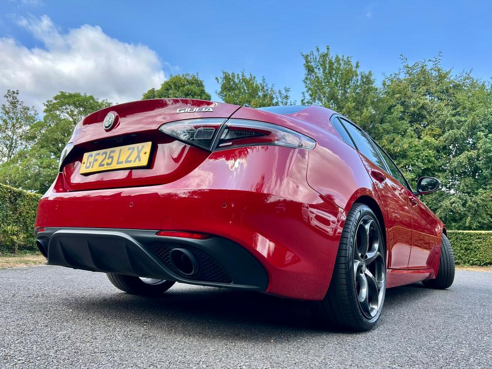 Used Alfa Romeo Giulia GF25LZX 8