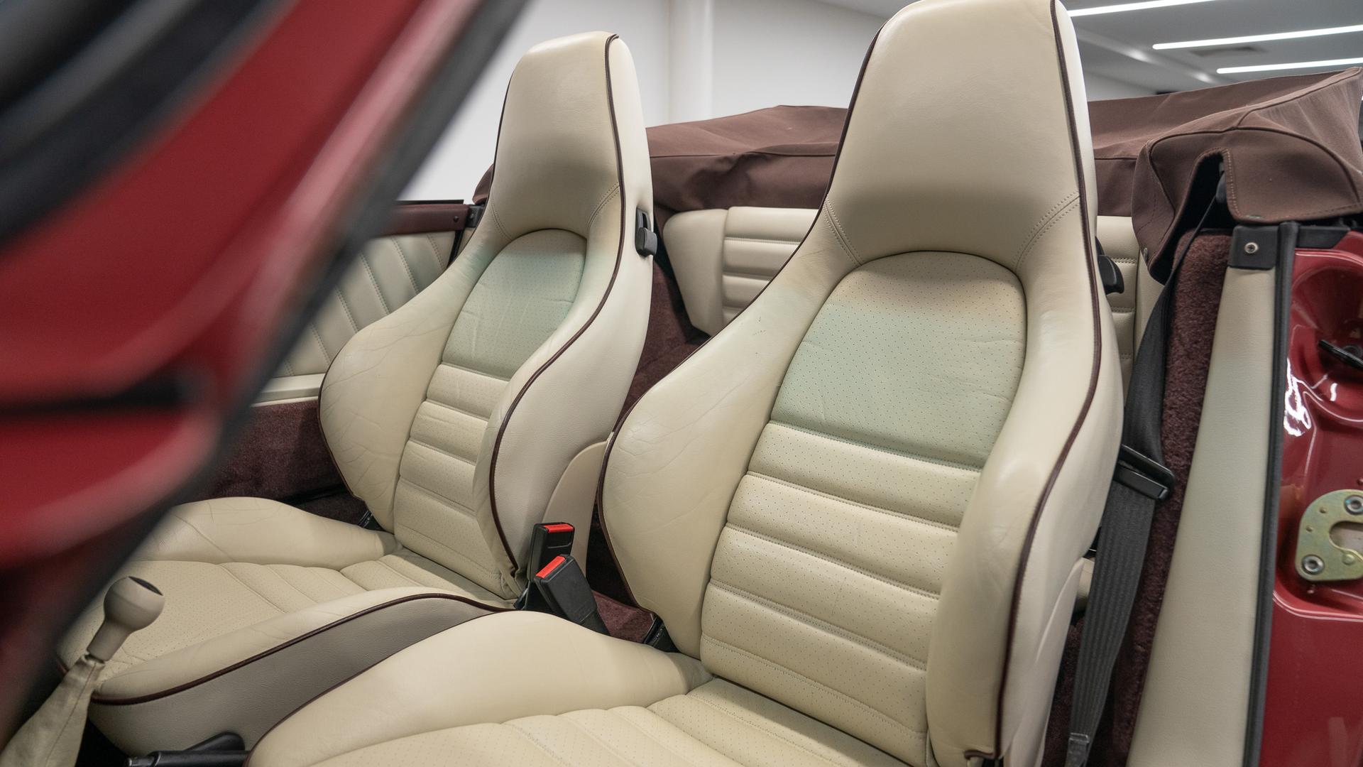 Porsche 911 Super Sport Cabriolet Photo e362a42c-3e46-4874-9833-bdc487a68d3a.jpg
