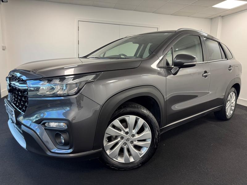 Suzuki S-Cross Photo e37a9420-1f36-48ed-a00c-d7fb41a2fa2f.jpg
