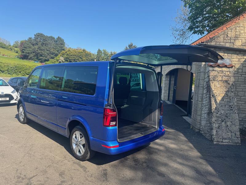 Volkswagen Transporter Shuttle Photo e3835a84-3031-4f5a-8bef-1bd853b73cfb.jpg