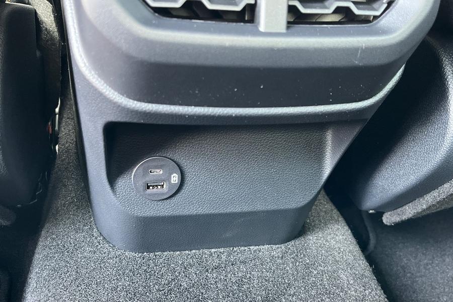 Ford RANGER Photo e385b31b-9251-475f-8e57-928f1a743a76.jpg