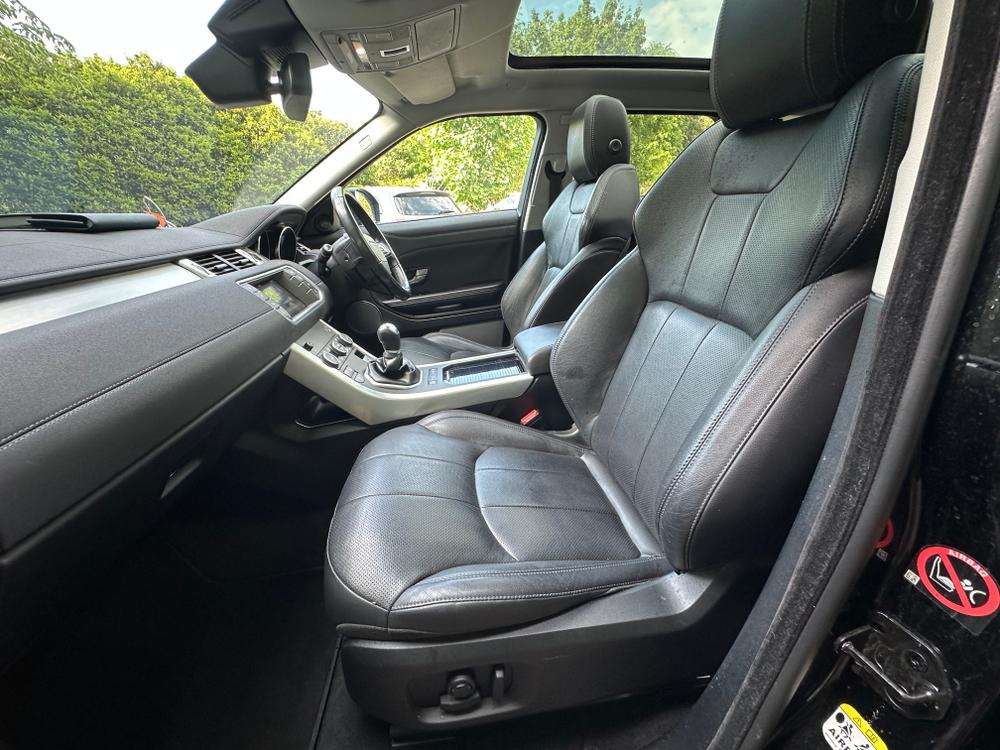 Used Land Rover Range Rover Evoque AF67HXR 19